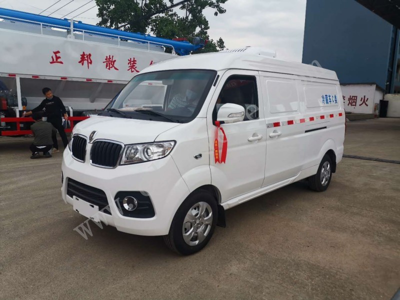?金杯小海獅X30疫苗冷藏車（容積：3，1.8立方）